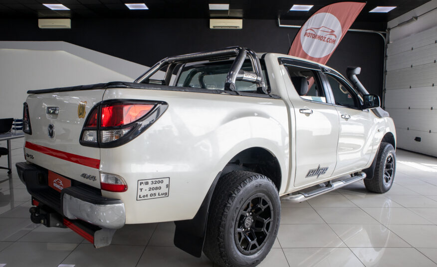 MAZDA BT50 EDGE 4X4 2.2 2015 | VIATURA USADA – MAPUTO