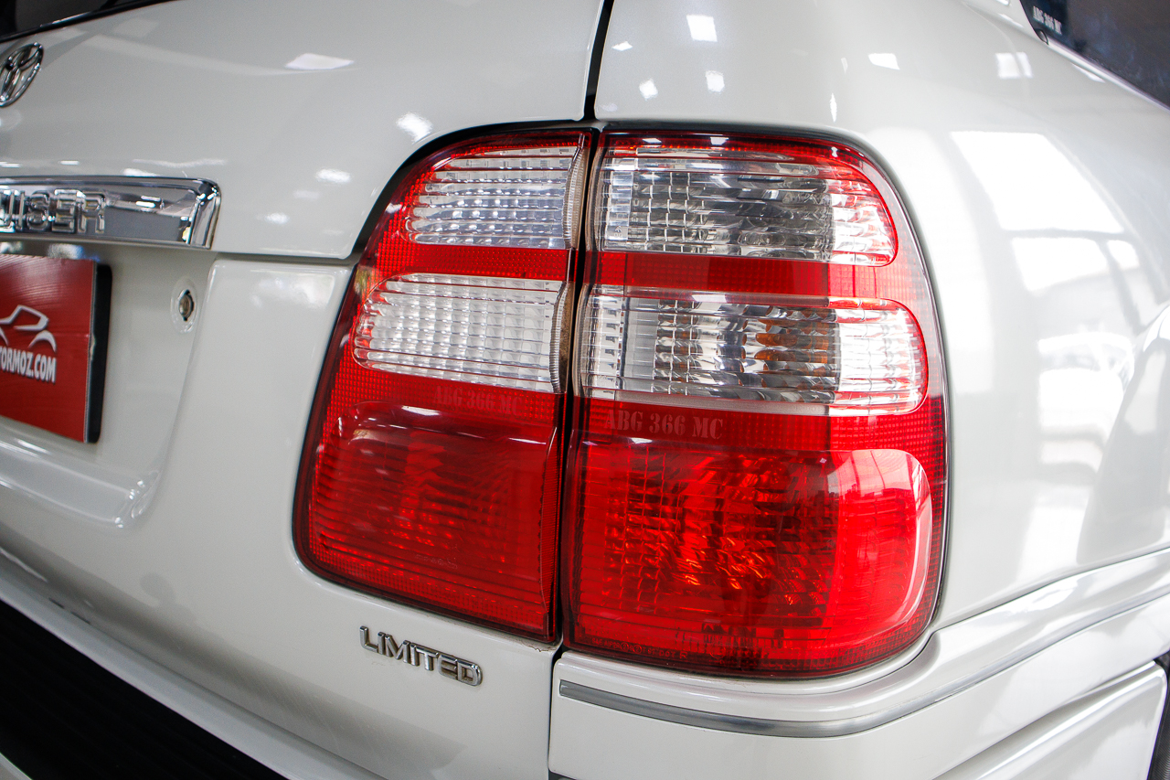 TOYOTA LANDCRUISER VX V8 2002 | VIATURA USADA – MAPUTO