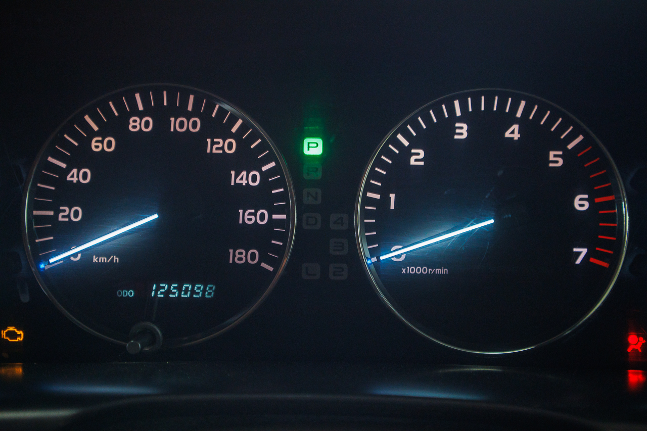 TOYOTA LANDCRUISER VX V8 2002 | VIATURA USADA – MAPUTO