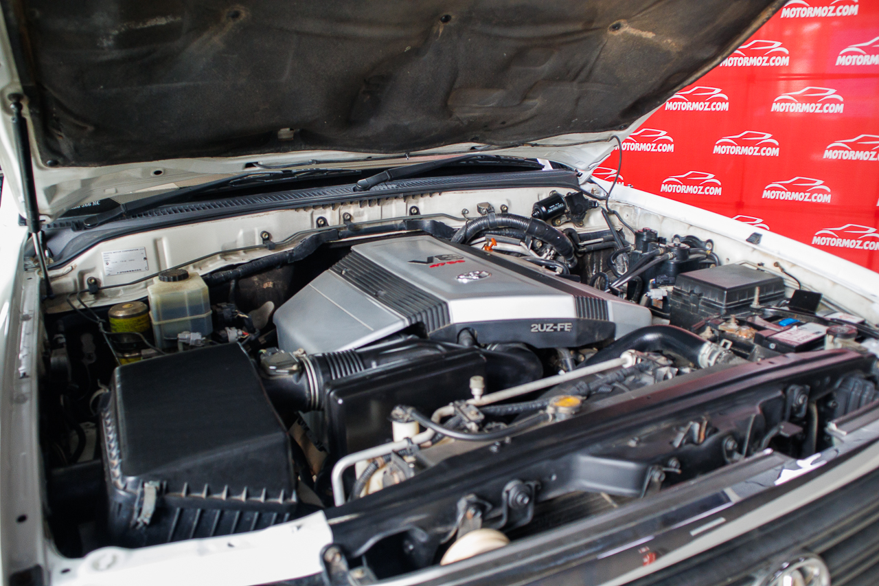 TOYOTA LANDCRUISER VX V8 2002 | VIATURA USADA – MAPUTO