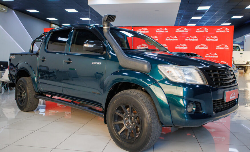TOYOTA HILUX 4X4 2014 | VIATURA USADA – MAPUTO