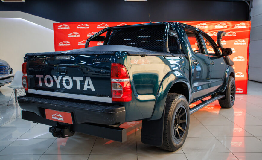 TOYOTA HILUX 4X4 2014 | VIATURA USADA – MAPUTO