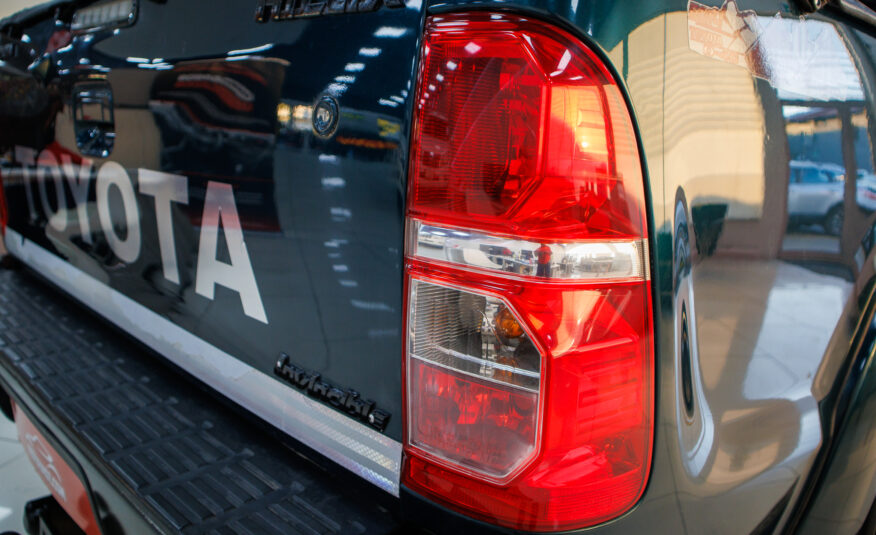 TOYOTA HILUX 4X4 2014 | VIATURA USADA – MAPUTO