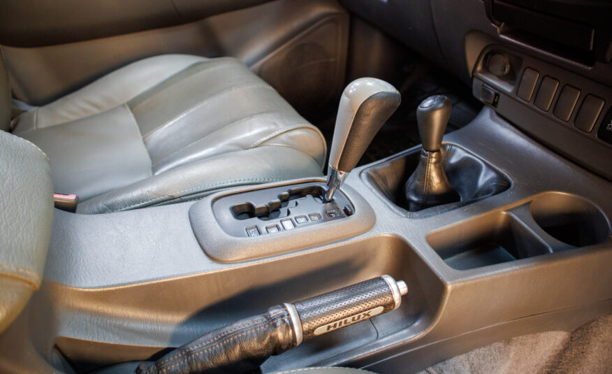 TOYOTA HILUX 4X4 2014 | VIATURA USADA – MAPUTO