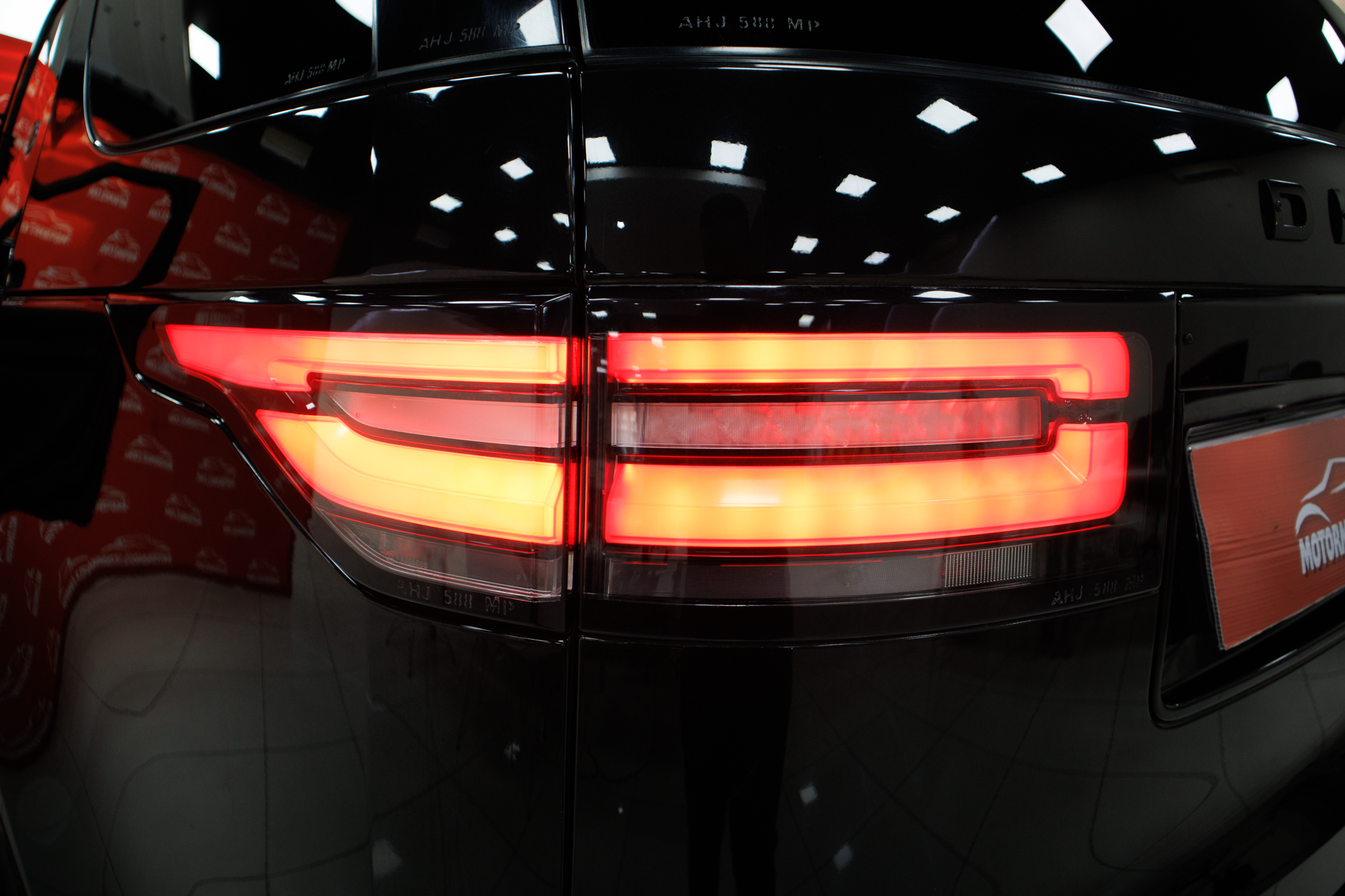 LAND ROVER DISCOVERY HSE TD6 2020 | VIATURA USADA – MAPUTO