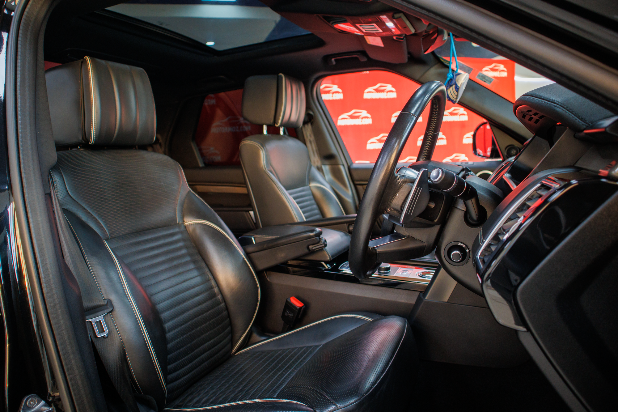 LAND ROVER DISCOVERY HSE TD6 2020 | VIATURA USADA – MAPUTO