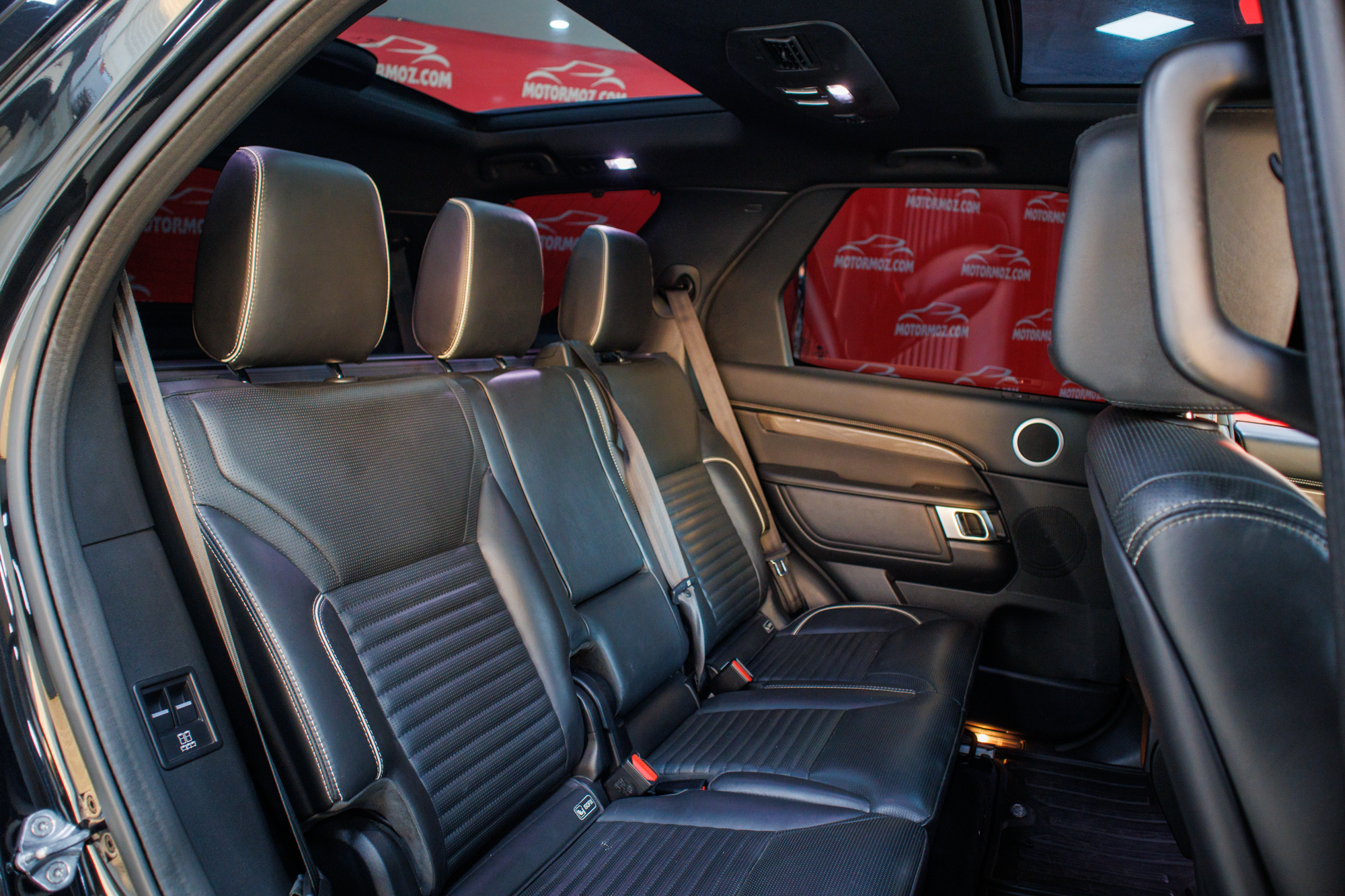 LAND ROVER DISCOVERY HSE TD6 2020 | VIATURA USADA – MAPUTO