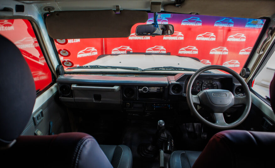 TOYOTA LANDCRUISER 2000 | VIATURA USADA – MAPUTO