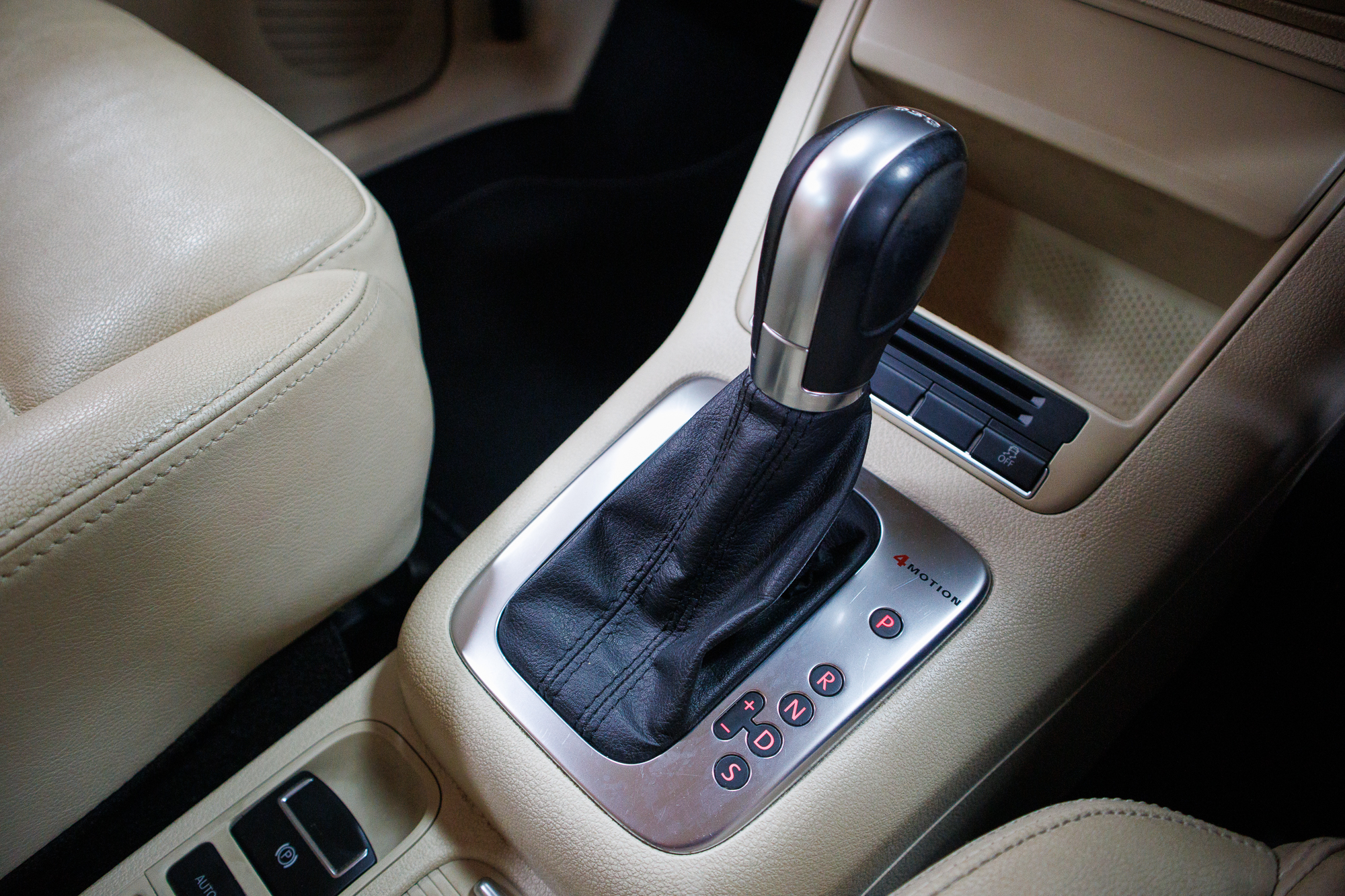 VW TIGUAN 2013 | VIATURA USADA – MAPUTO