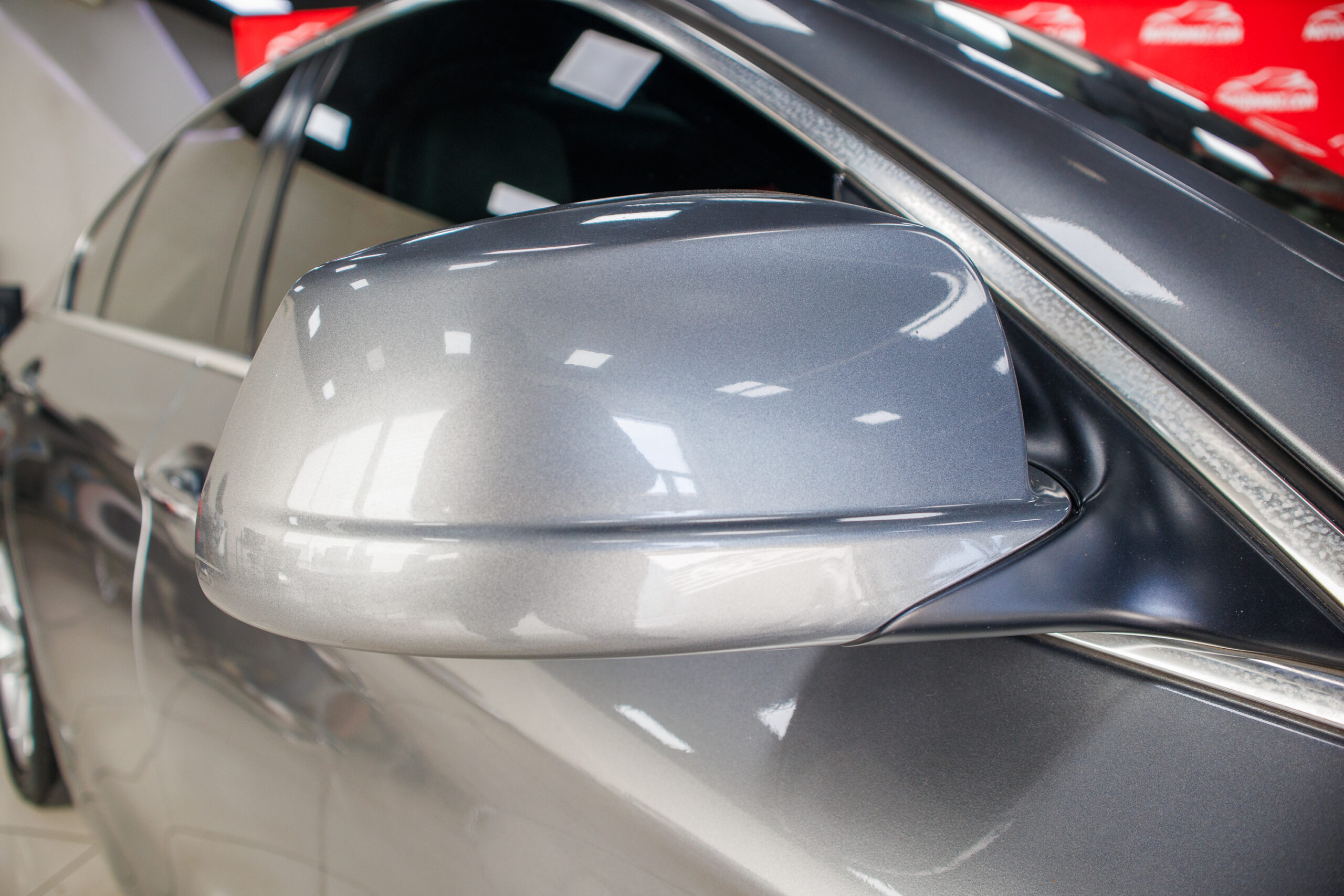 BMW 5 SERIES 523i 2011 | VIATURA USADA – MAPUTO