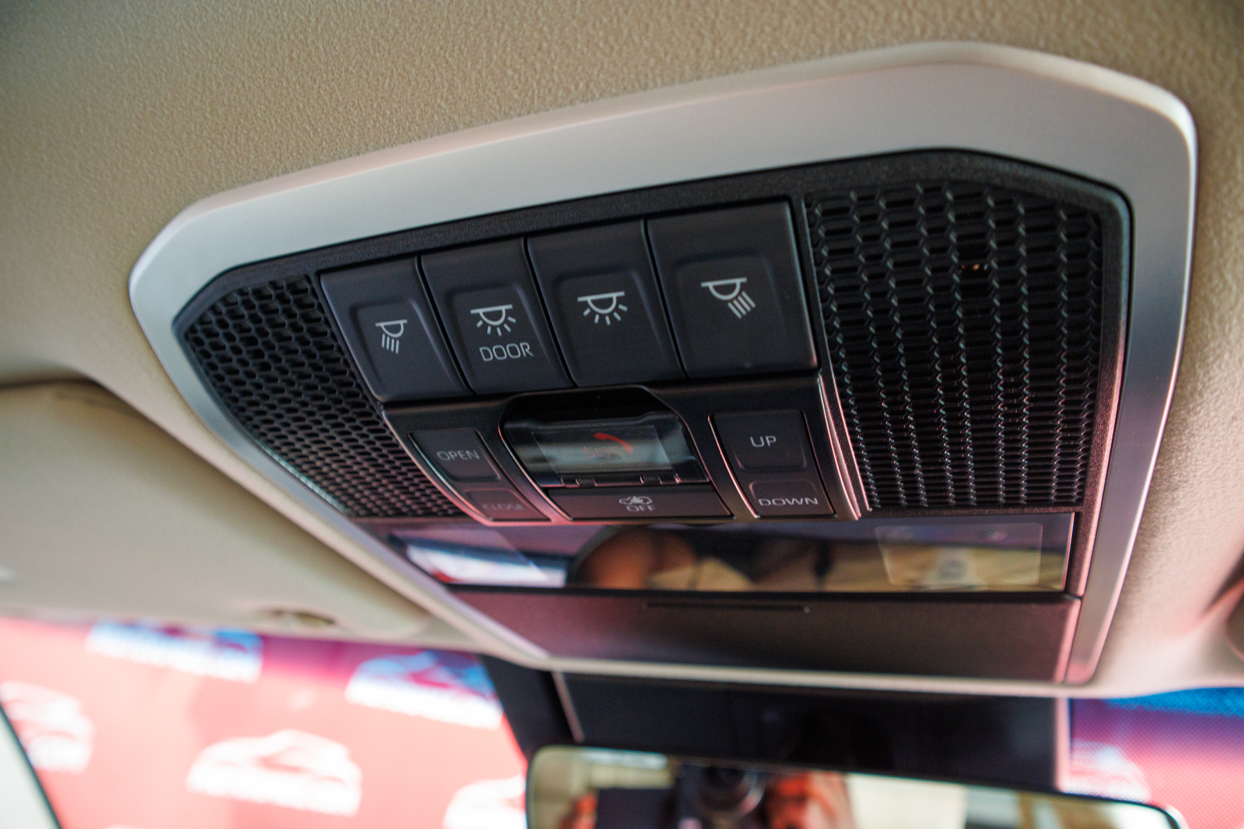 TOYOTA LANDCRUISER 300 ZX 2023 | VIATURA USADA – MAPUTO