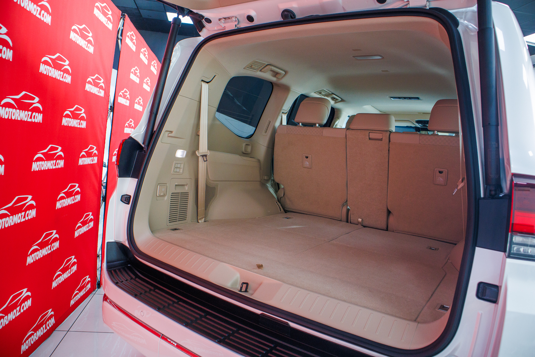 TOYOTA LANDCRUISER 300 ZX 2023 | VIATURA USADA – MAPUTO