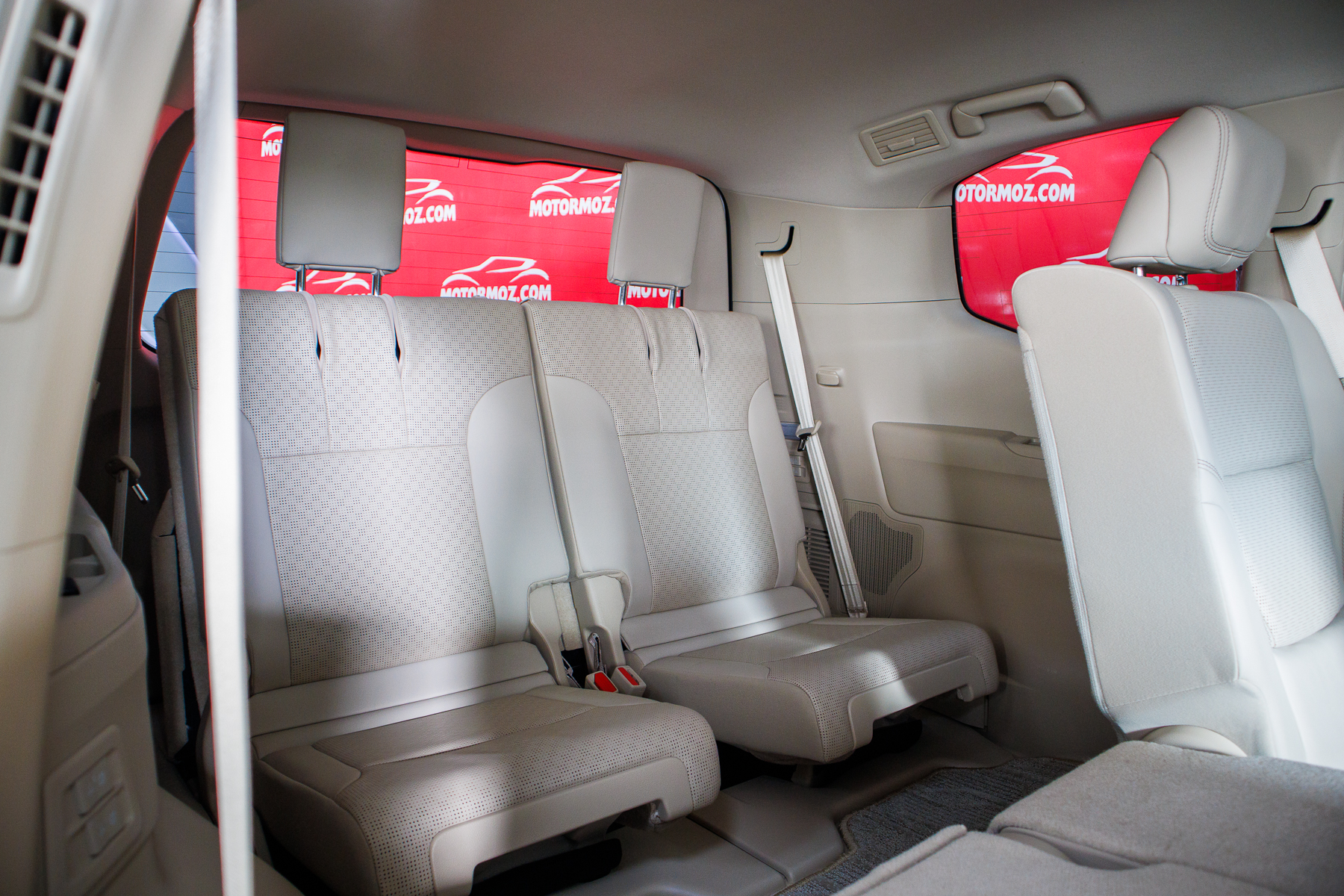 TOYOTA LANDCRUISER 300 ZX 2023 | VIATURA USADA – MAPUTO