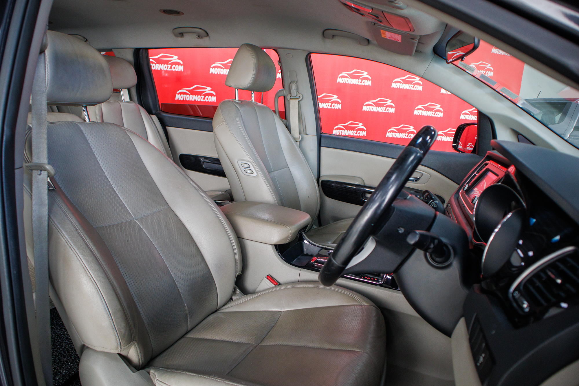 KIA GRAND CARNIVAL 2018 | VIATURA USADA – MAPUTO