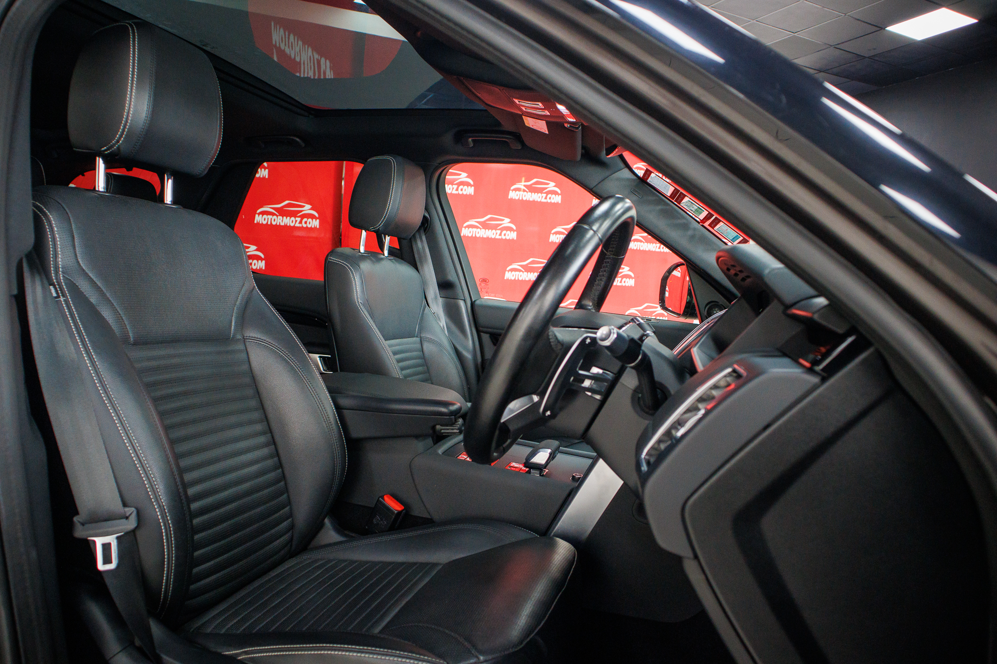 LAND ROVER DISCOVERY HSE TD6 2021 | VIATURA USADA – MAPUTO