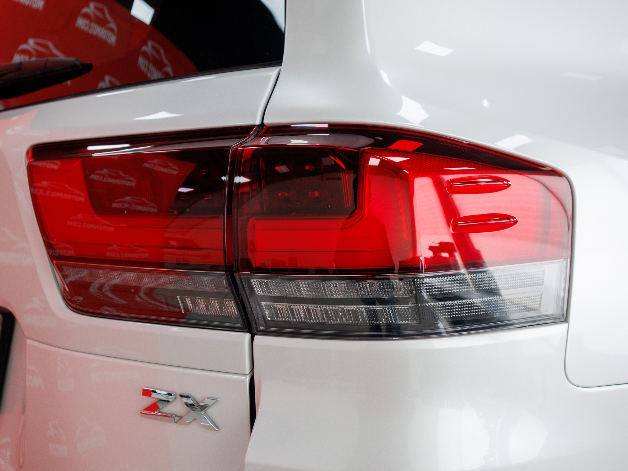 TOYOTA LANDCRUISER LC300 ZX 2024 | VIATURA USADA – MAPUTO