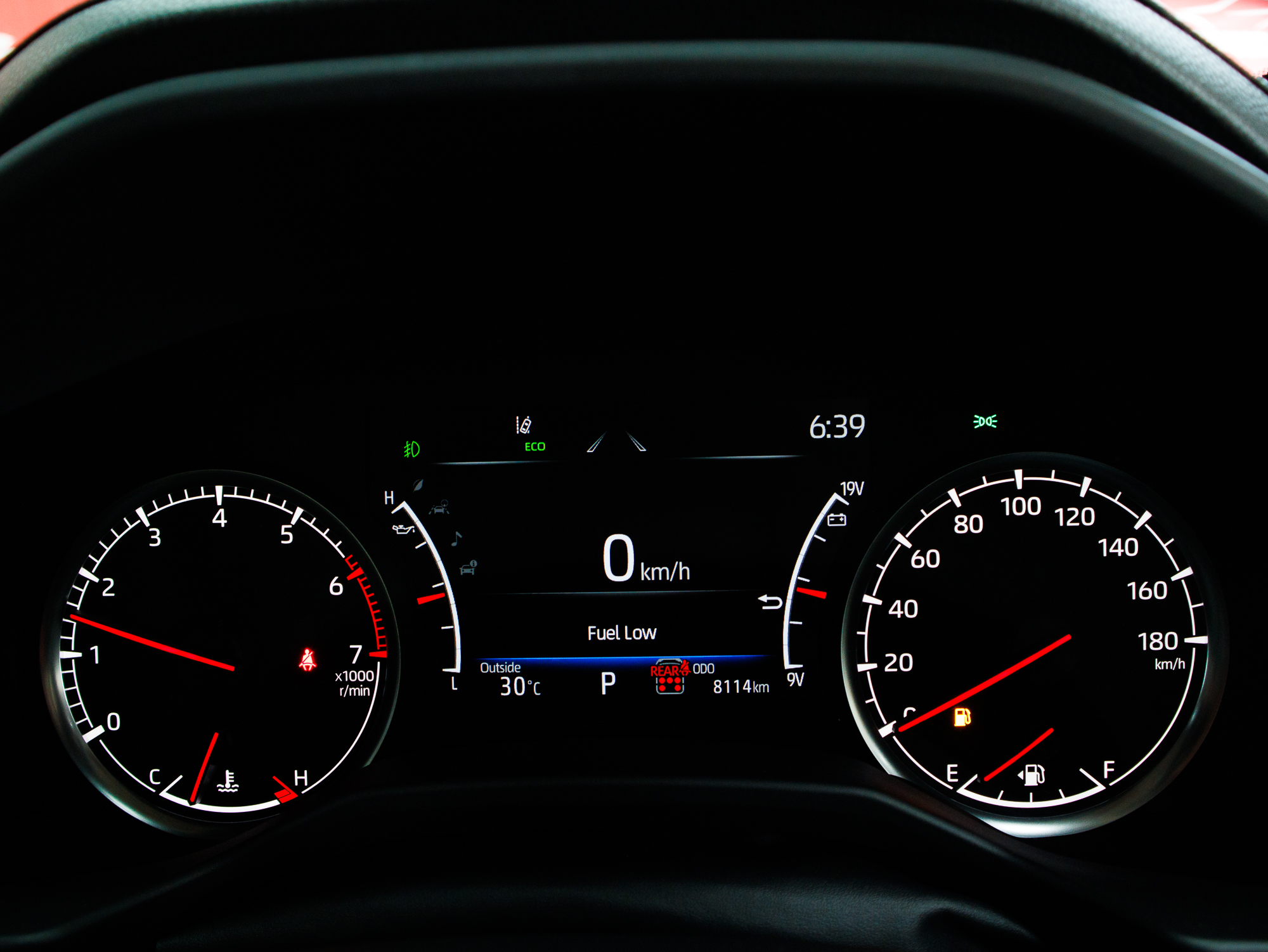 TOYOTA LANDCRUISER LC300 ZX 2024 | VIATURA USADA – MAPUTO