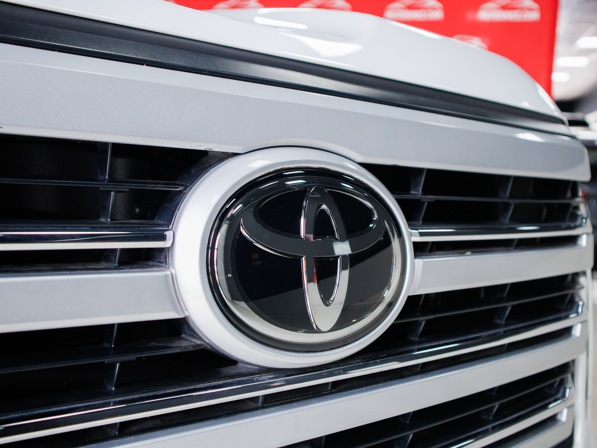 TOYOTA LANDCRUISER LC300 ZX 2024 | VIATURA USADA – MAPUTO