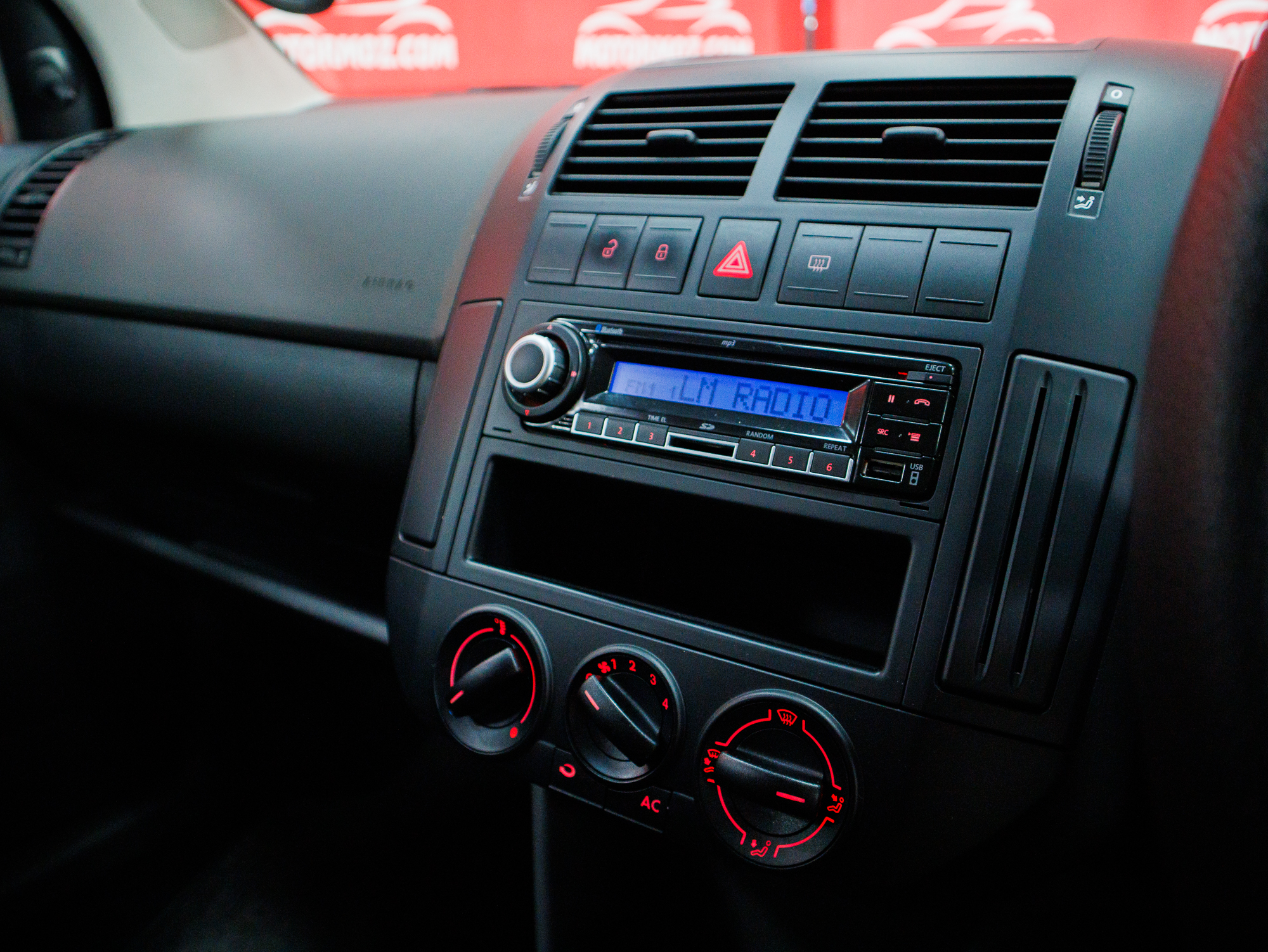 VW POLO VIVO 2009 | VIATURA USADA – MAPUTO