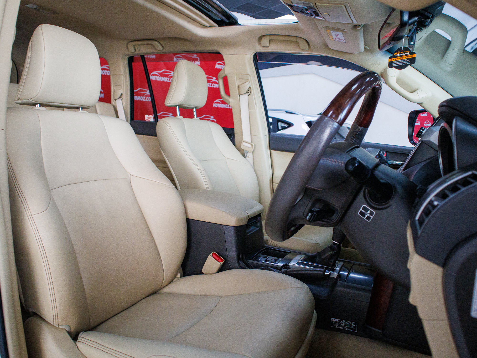 TOYOTA LANDCRUISER PRADO 2015 | VIATURA USADA – MAPUTO