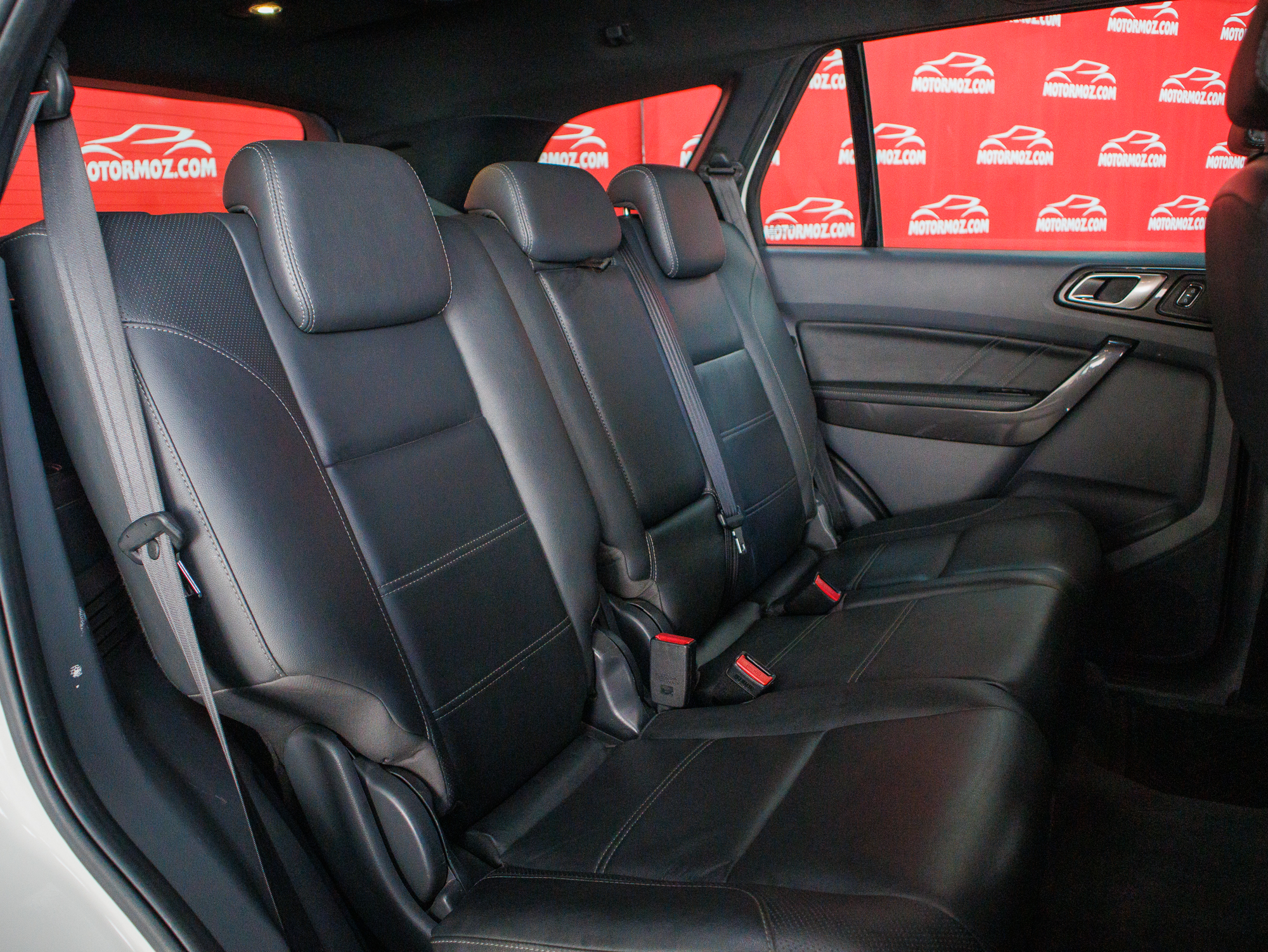 FORD EVEREST 4X4 2015 | VIATURA USADA – MAPUTO