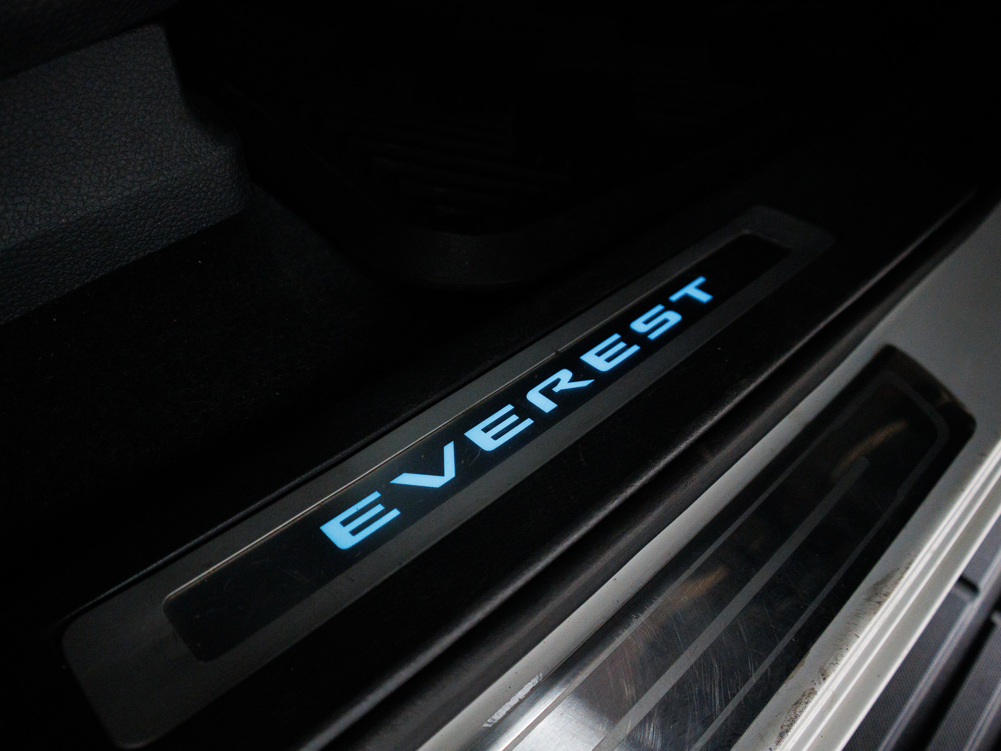 FORD EVEREST 4X4 2015 | VIATURA USADA – MAPUTO