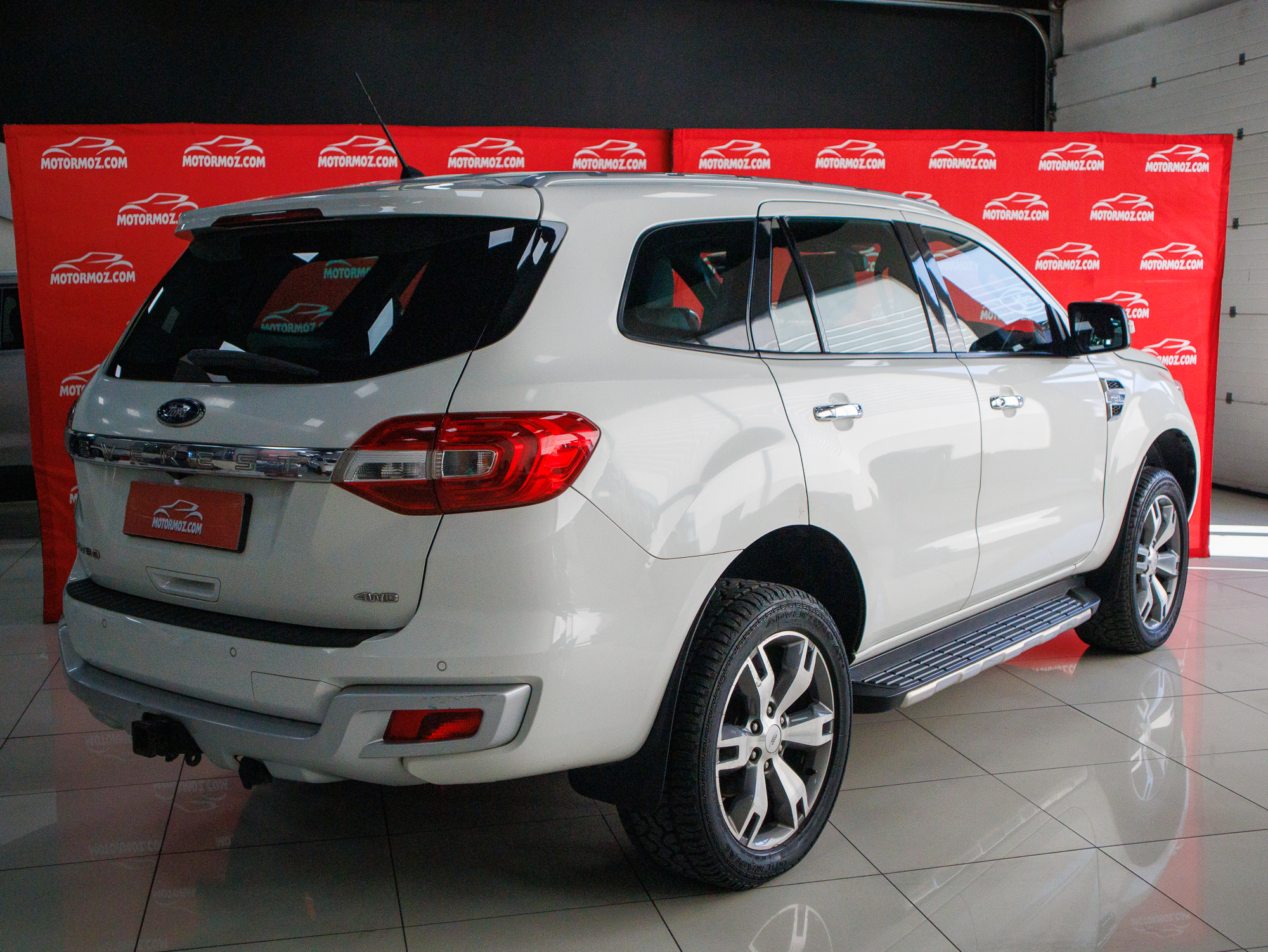 FORD EVEREST 4X4 2015 | VIATURA USADA – MAPUTO