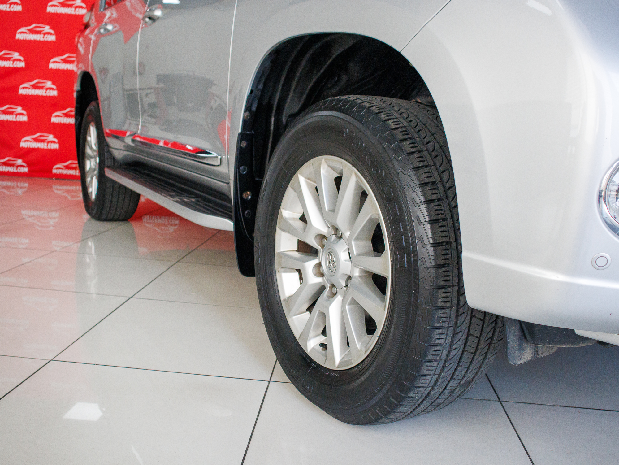 TOYOTA LANDCRUISER PRADO 2013 | VIATURA USADA – MAPUTO